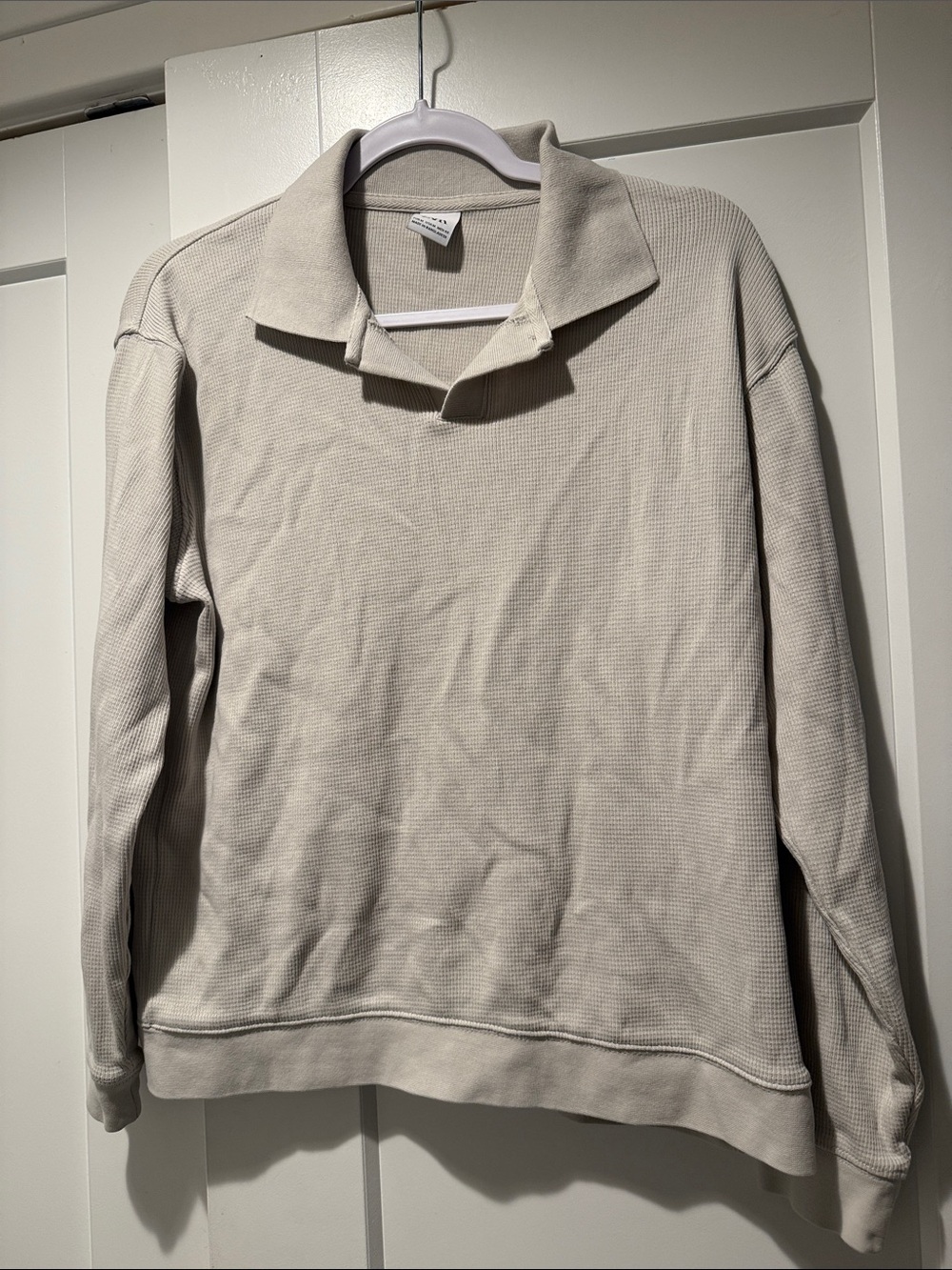 Zara Men's Light Beige Waffle-Knit Collared Sweater